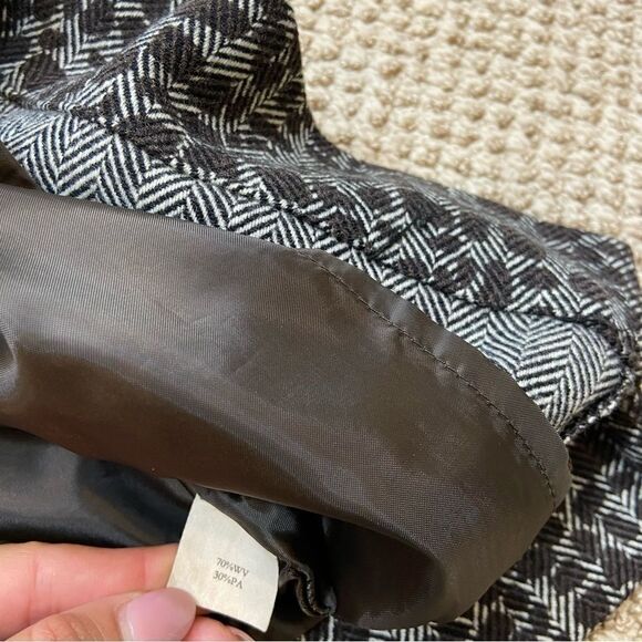 Ladies Chaiken Brand Animal Print Mini Skirt Black and White Size 10 - Picture 10 of 13